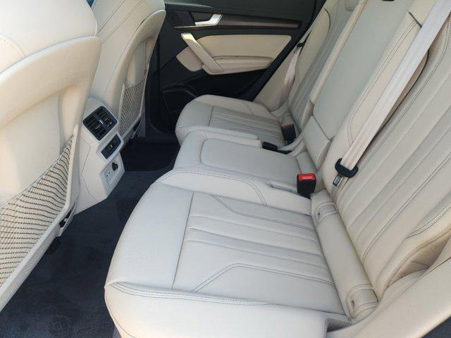 2024 Audi Q5 Vehicle Photo in HOUSTON, TX 77090