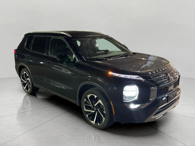 2022 Mitsubishi Outlander Vehicle Photo in Appleton, WI 54913