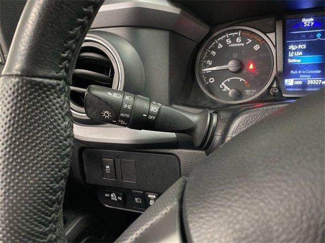 2022 Toyota Tacoma 4WD Vehicle Photo in PORTLAND, OR 97225-3518