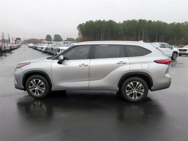 2020 Toyota Highlander Vehicle Photo in ALBERTVILLE, AL 35950-0246