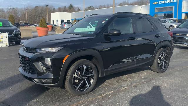 2022 Chevrolet Trailblazer Vehicle Photo in MOON TOWNSHIP, PA 15108-2571