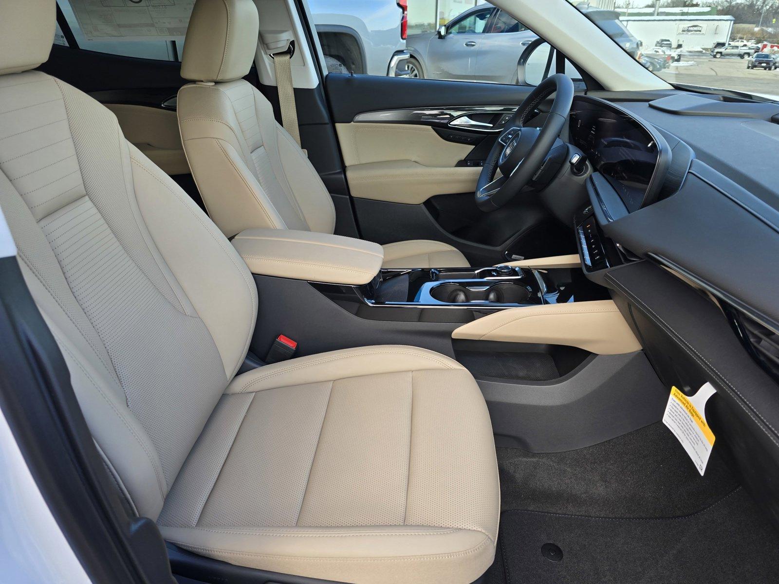 2025 Buick Envision Vehicle Photo in Rolla, MO 65401