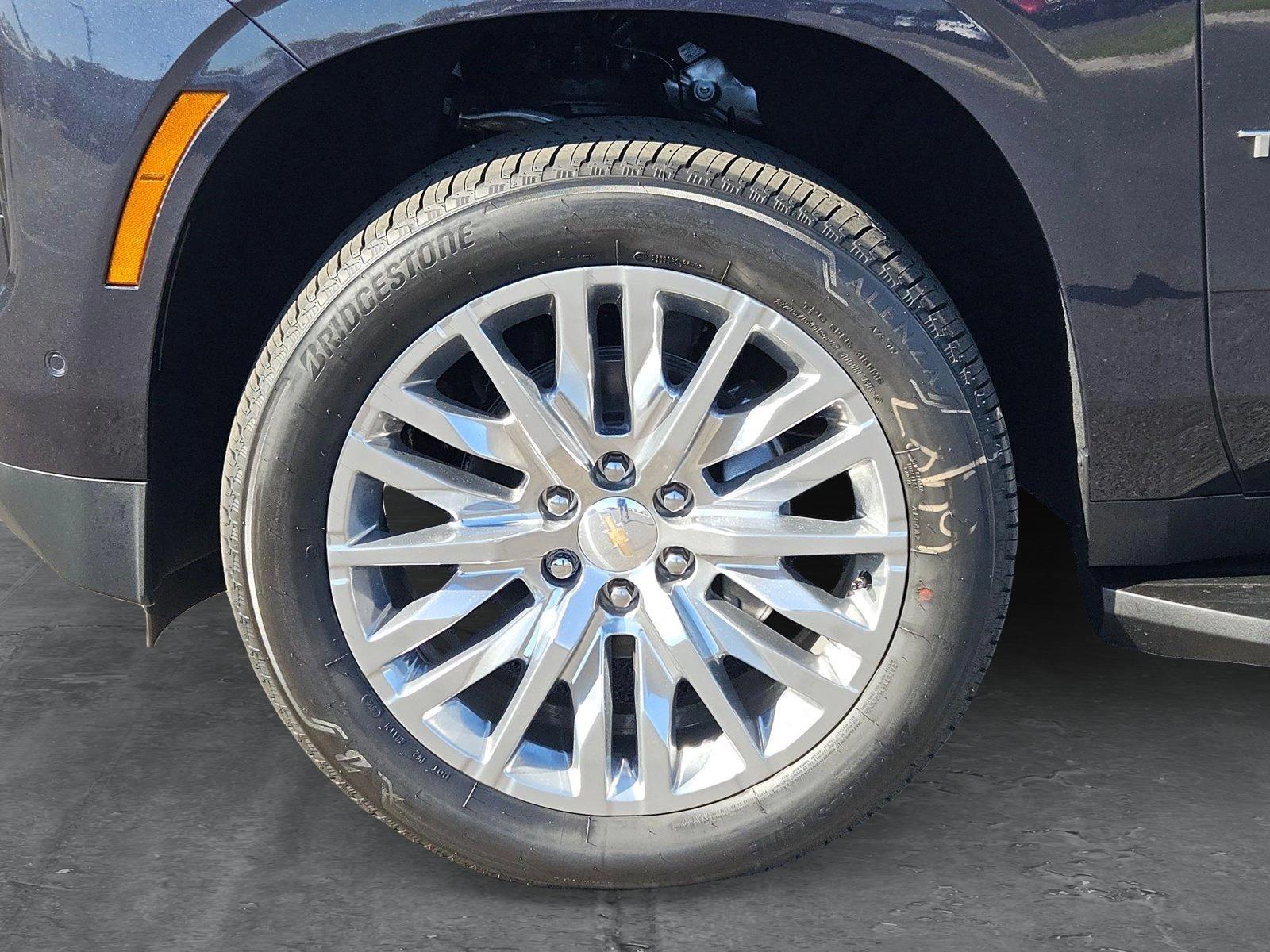 2025 Chevrolet Tahoe Vehicle Photo in MESA, AZ 85206-4395