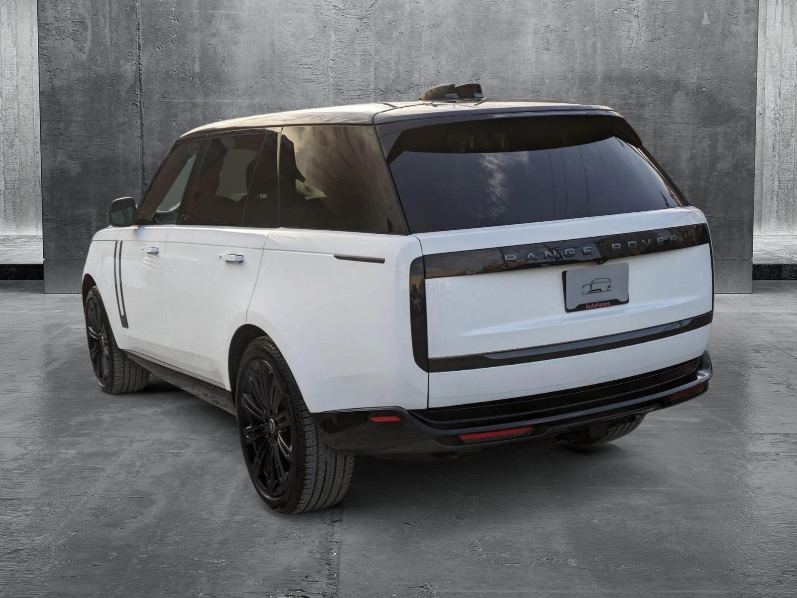 2023 Land Rover Range Rover Vehicle Photo in Bethesda, MD 20852