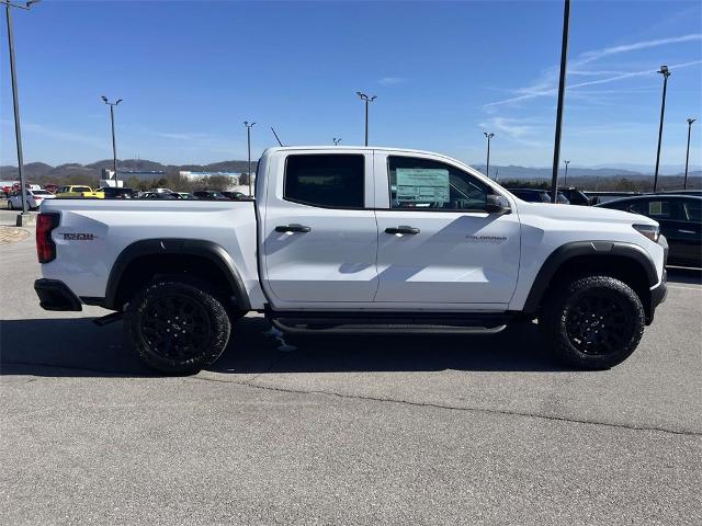 2025 Chevrolet Colorado Vehicle Photo in ALCOA, TN 37701-3235