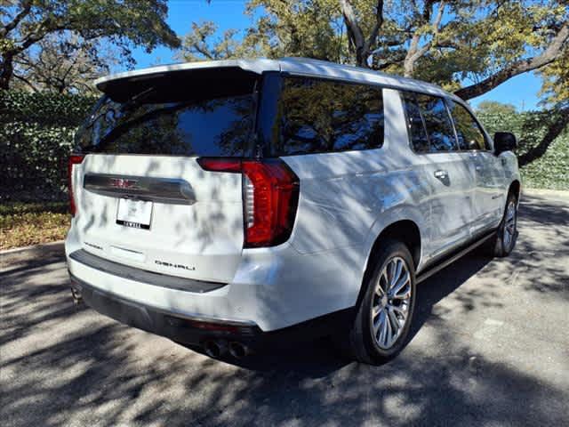 2022 GMC Yukon XL Vehicle Photo in San Antonio, TX 78230-1001