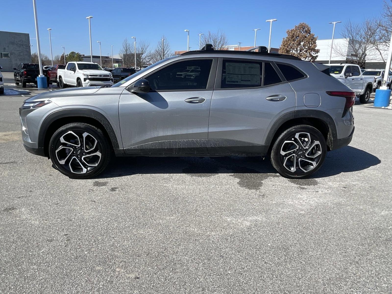 2025 Chevrolet Trax Vehicle Photo in BENTONVILLE, AR 72712-4322