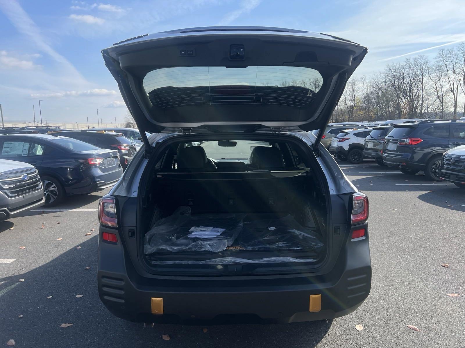 2025 Subaru Outback Vehicle Photo in Mechanicsburg, PA 17050