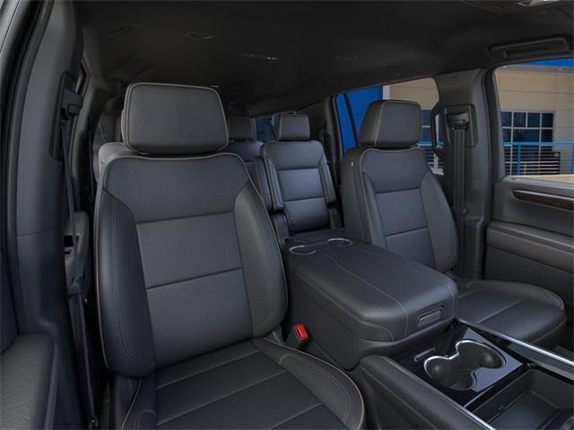 2025 Chevrolet Suburban Vehicle Photo in ENGLEWOOD, CO 80113-6708