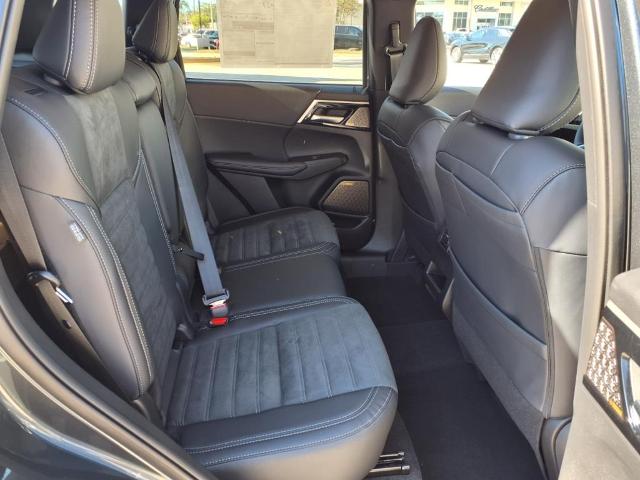 2025 Mitsubishi Outlander Vehicle Photo in Tampa, FL 33612