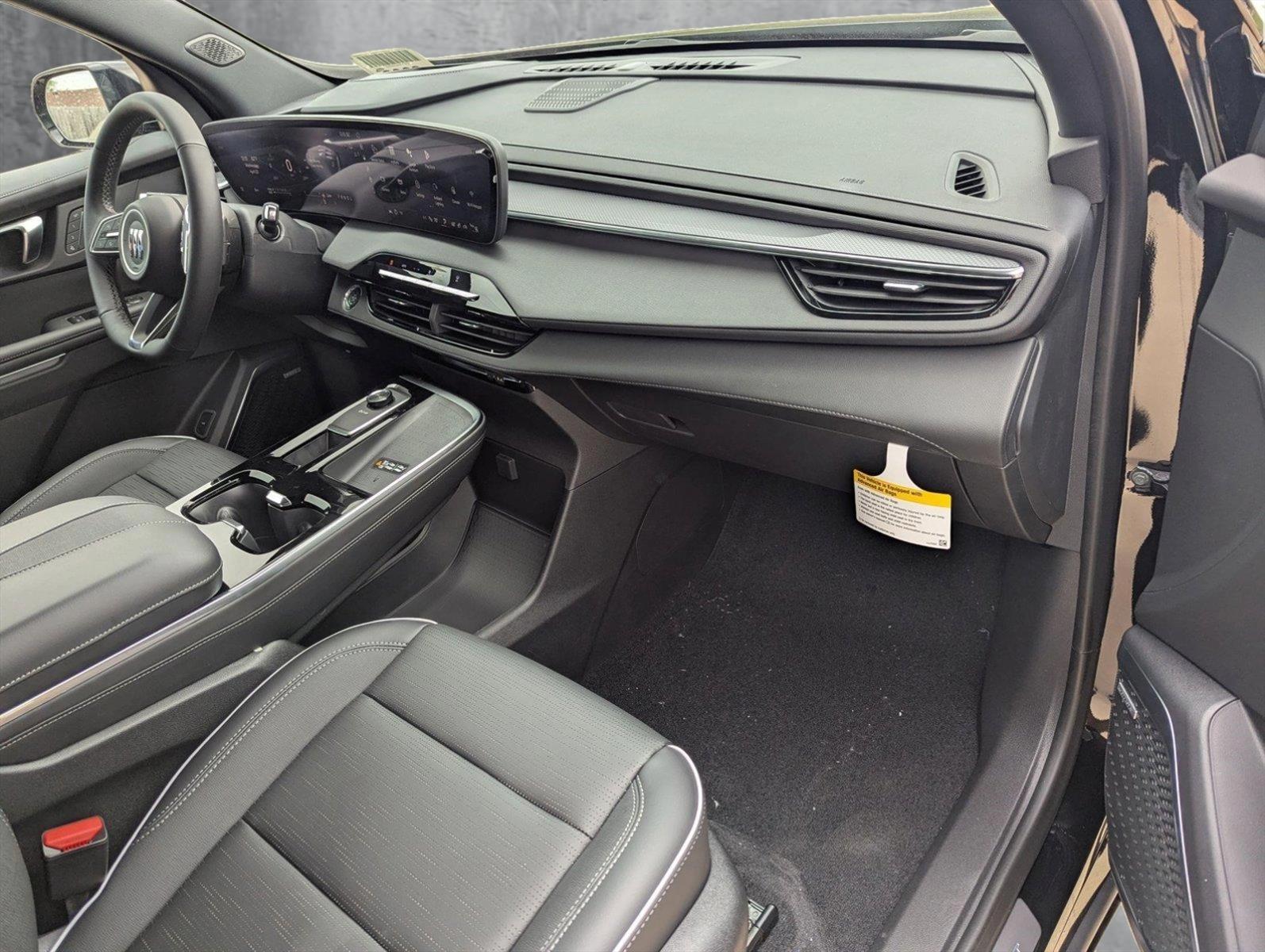 2025 Buick Enclave Vehicle Photo in CORPUS CHRISTI, TX 78412-4902