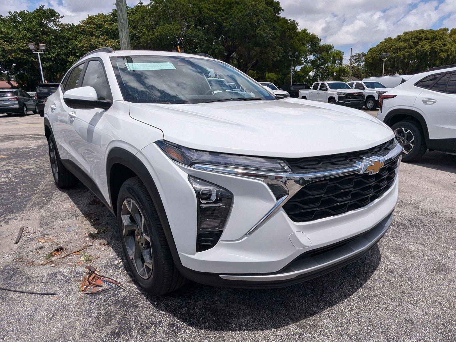 2025 Chevrolet Trax Vehicle Photo in MIAMI, FL 33134-2699