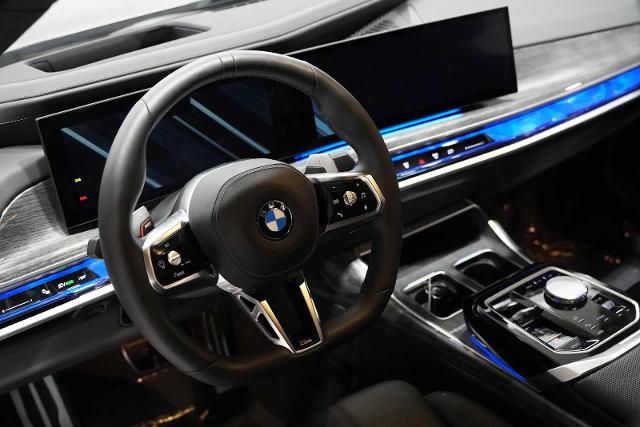 2024 BMW 760i xDrive Vehicle Photo in GRAPEVINE, TX 76051