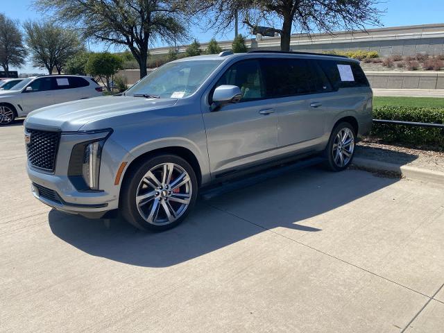 2025 Cadillac Escalade ESV Vehicle Photo in PLANO, TX 75024