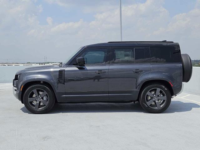 2025 Defender Vehicle Photo in AUSTIN, TX 78717