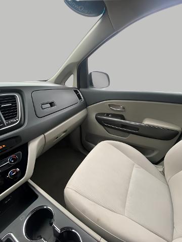 2021 Kia Sedona Vehicle Photo in Oshkosh, WI 54904