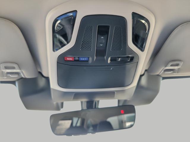 2025 Subaru Outback Vehicle Photo in Green Bay, WI 54304