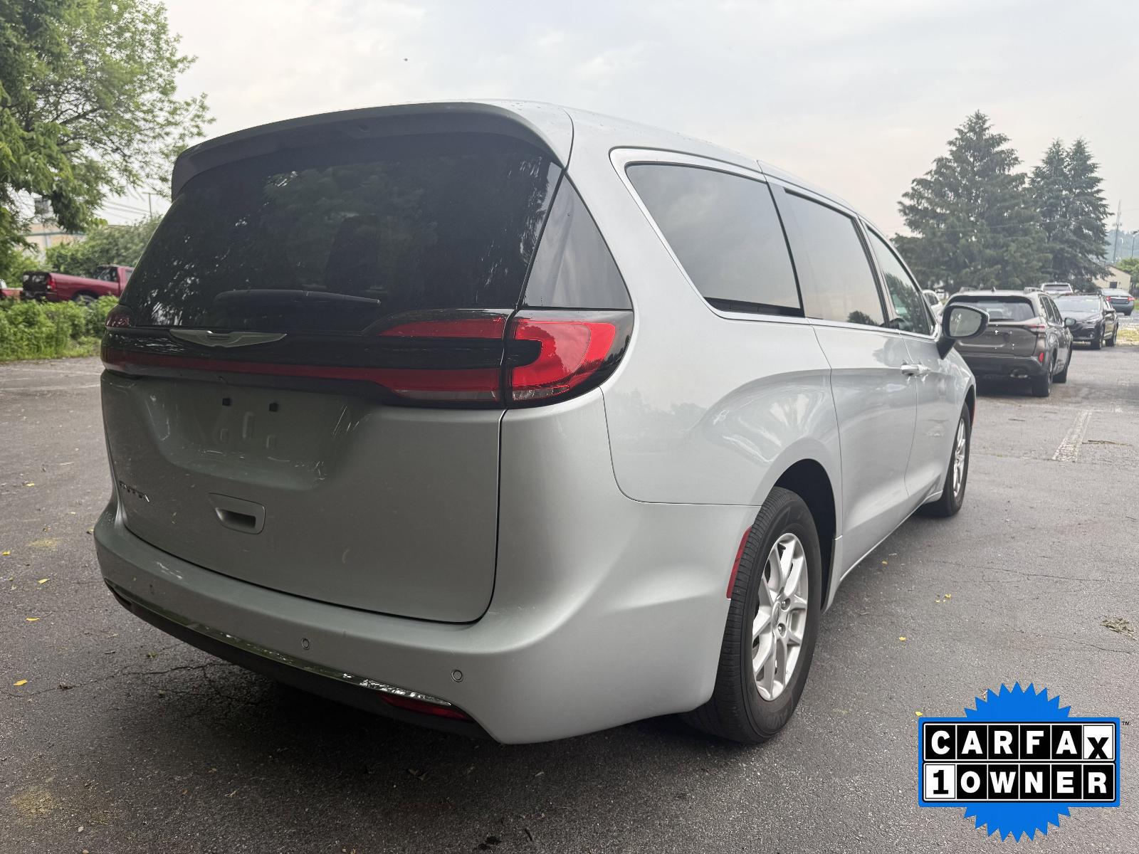 2023 Chrysler Pacifica Vehicle Photo in Harrisburg, PA 17111
