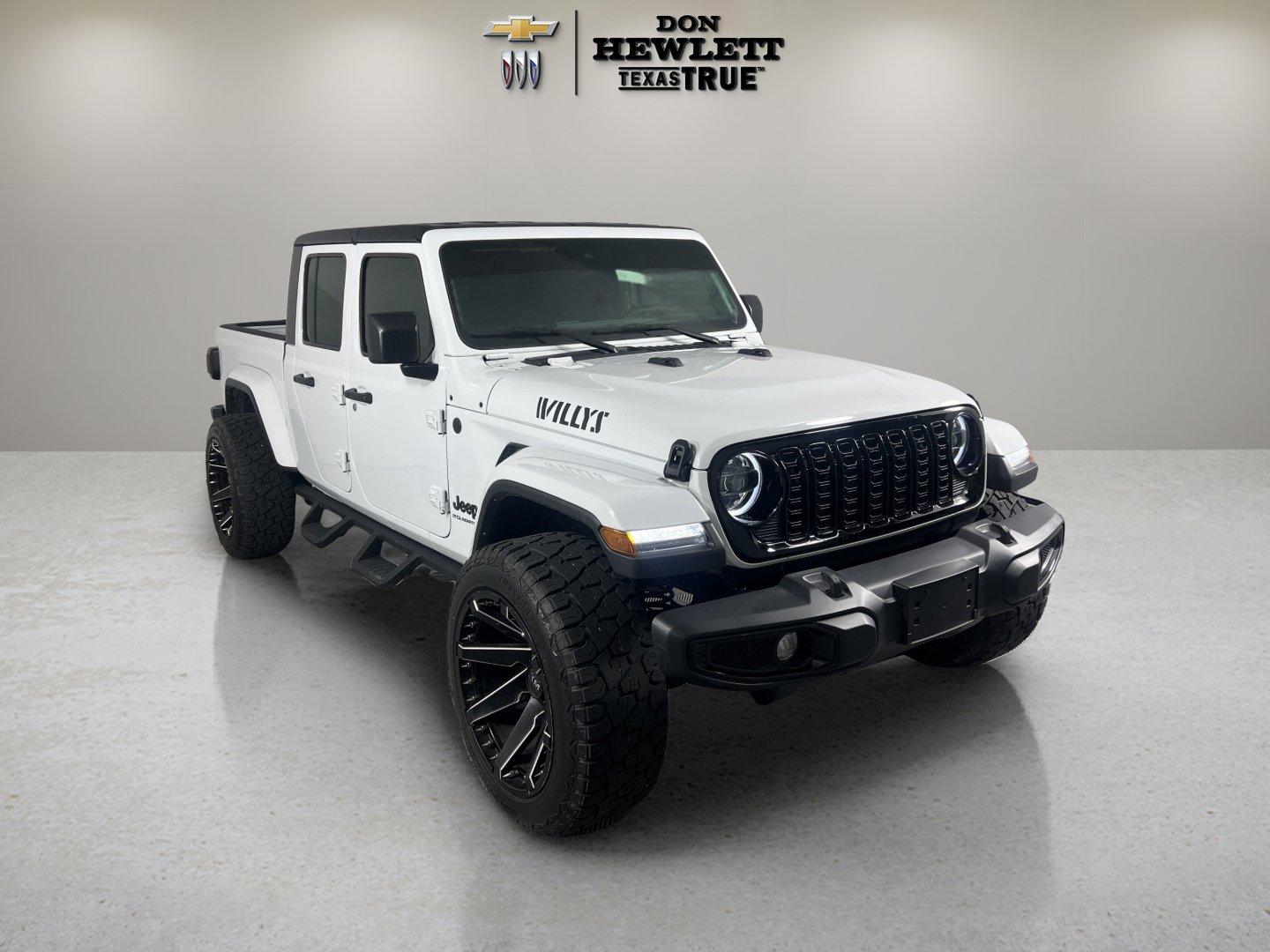 2024 Jeep Gladiator Vehicle Photo in GEORGETOWN, TX 78626-7508