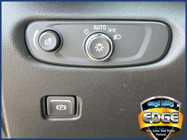 2022 Chevrolet Blazer Vehicle Photo in Roslyn, NY 11576