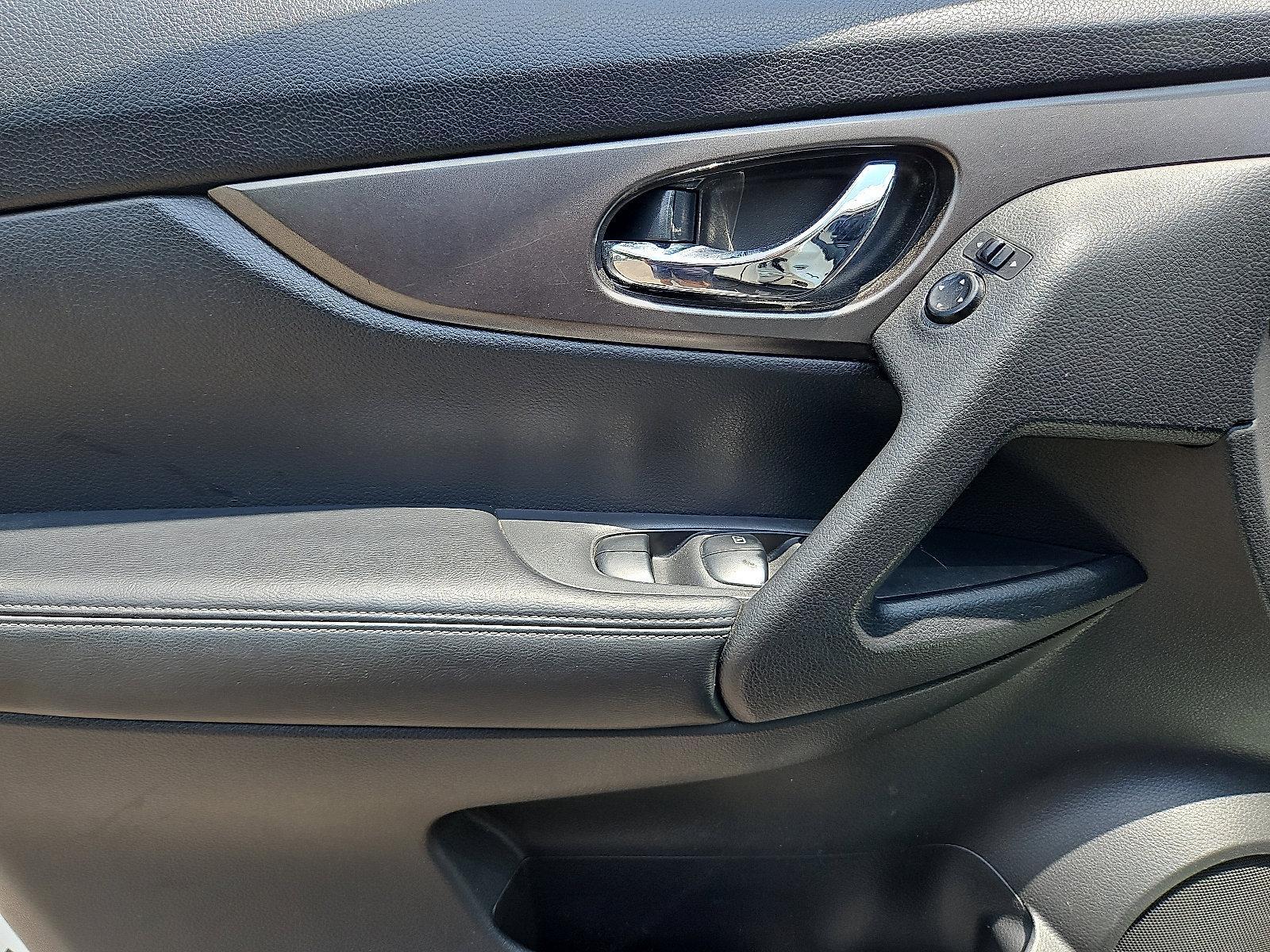 2016 Nissan Rogue Vehicle Photo in Jenkintown, PA 19046