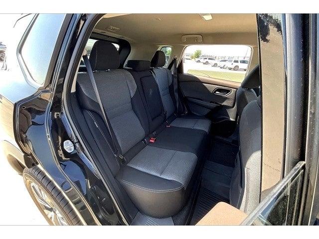 2022 Nissan Rogue Vehicle Photo in Grapevine, TX 76051