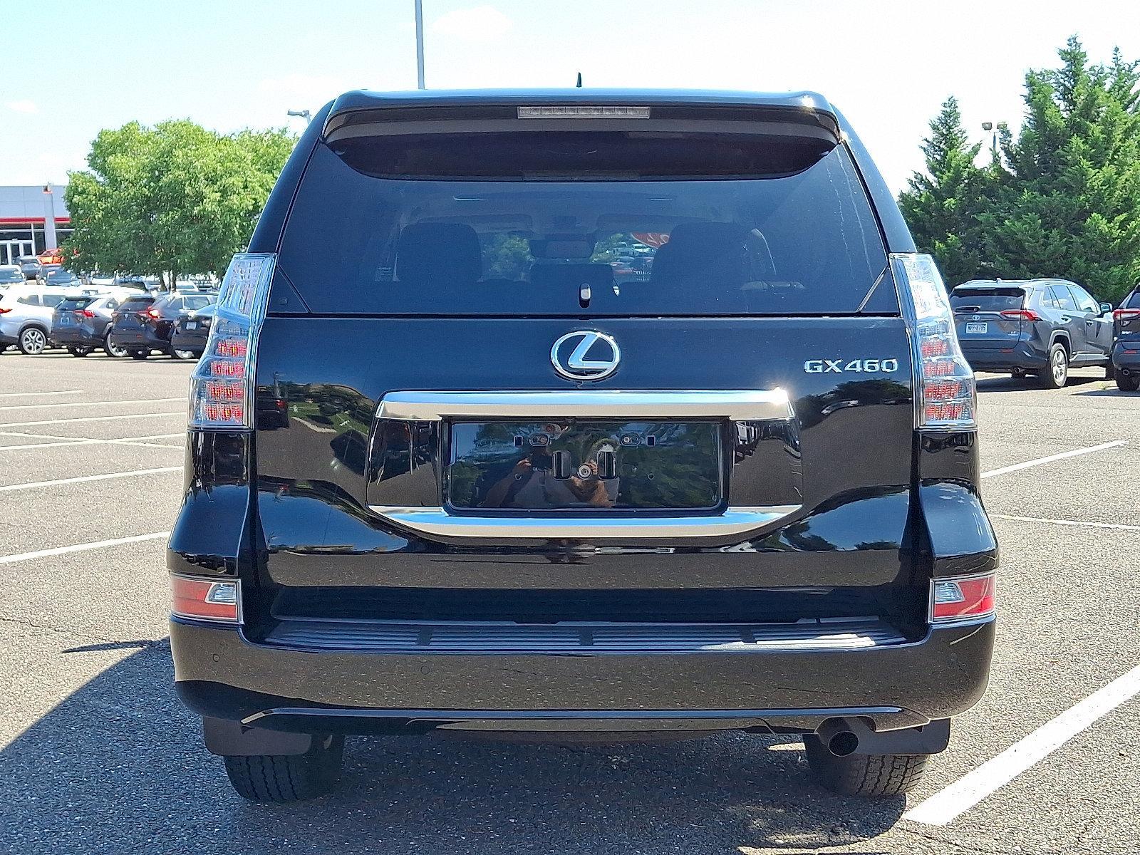 2022 Lexus GX 460 Vehicle Photo in Trevose, PA 19053