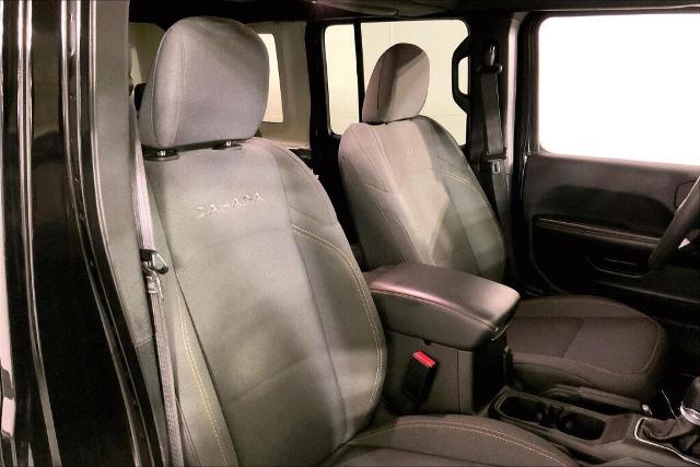 2024 Jeep Wrangler Vehicle Photo in Kansas City, MO 64114
