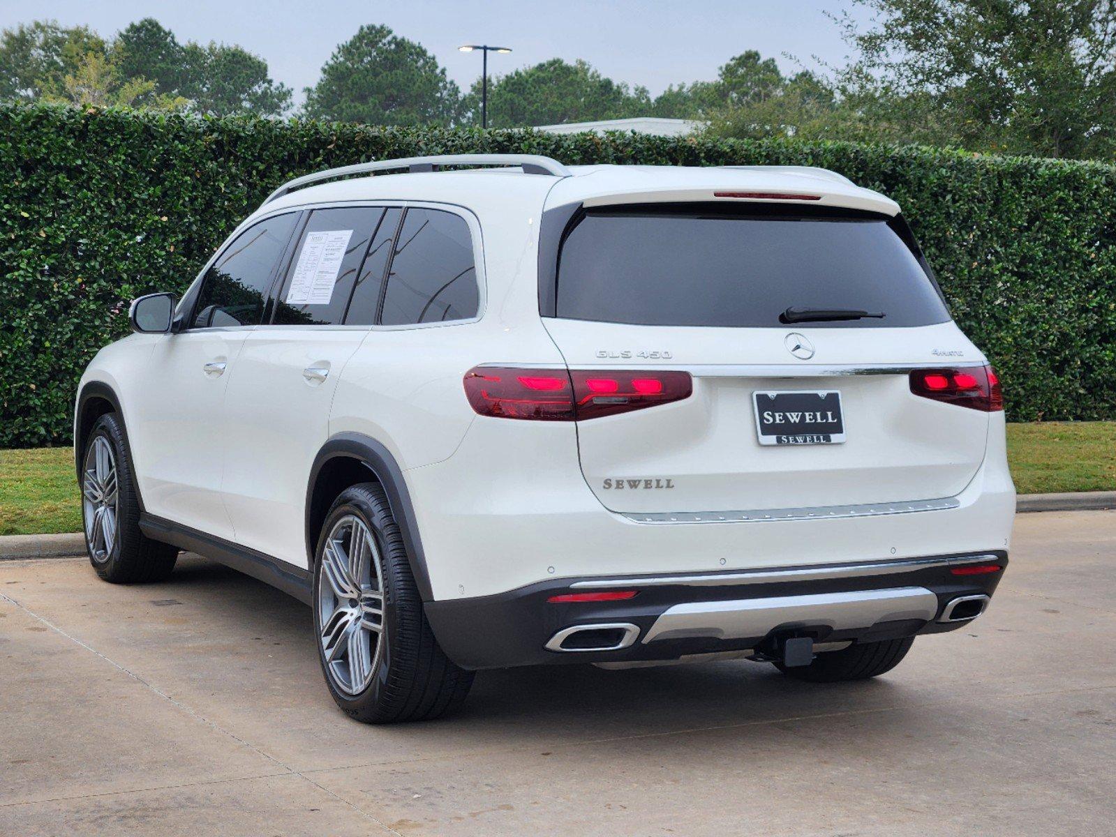 2024 Mercedes-Benz GLS Vehicle Photo in HOUSTON, TX 77079