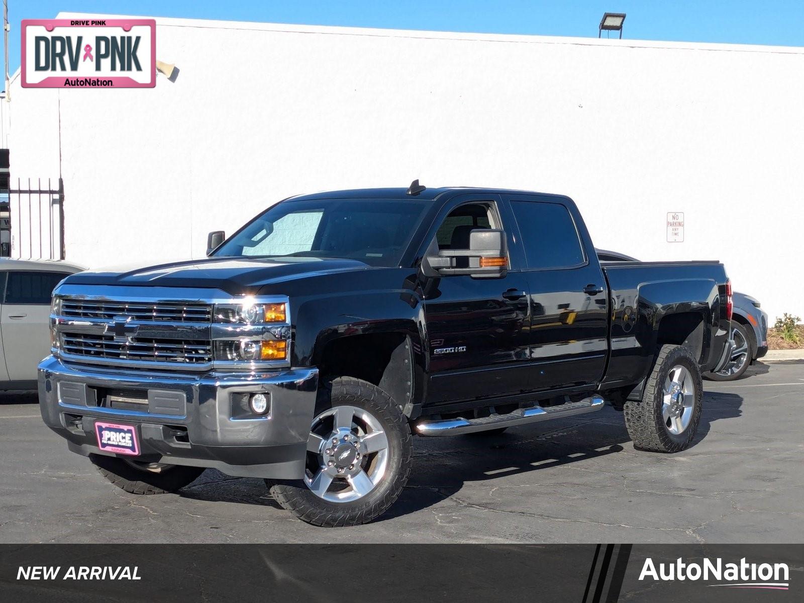 2016 Chevrolet Silverado 2500HD Vehicle Photo in VALENCIA, CA 91355-1705