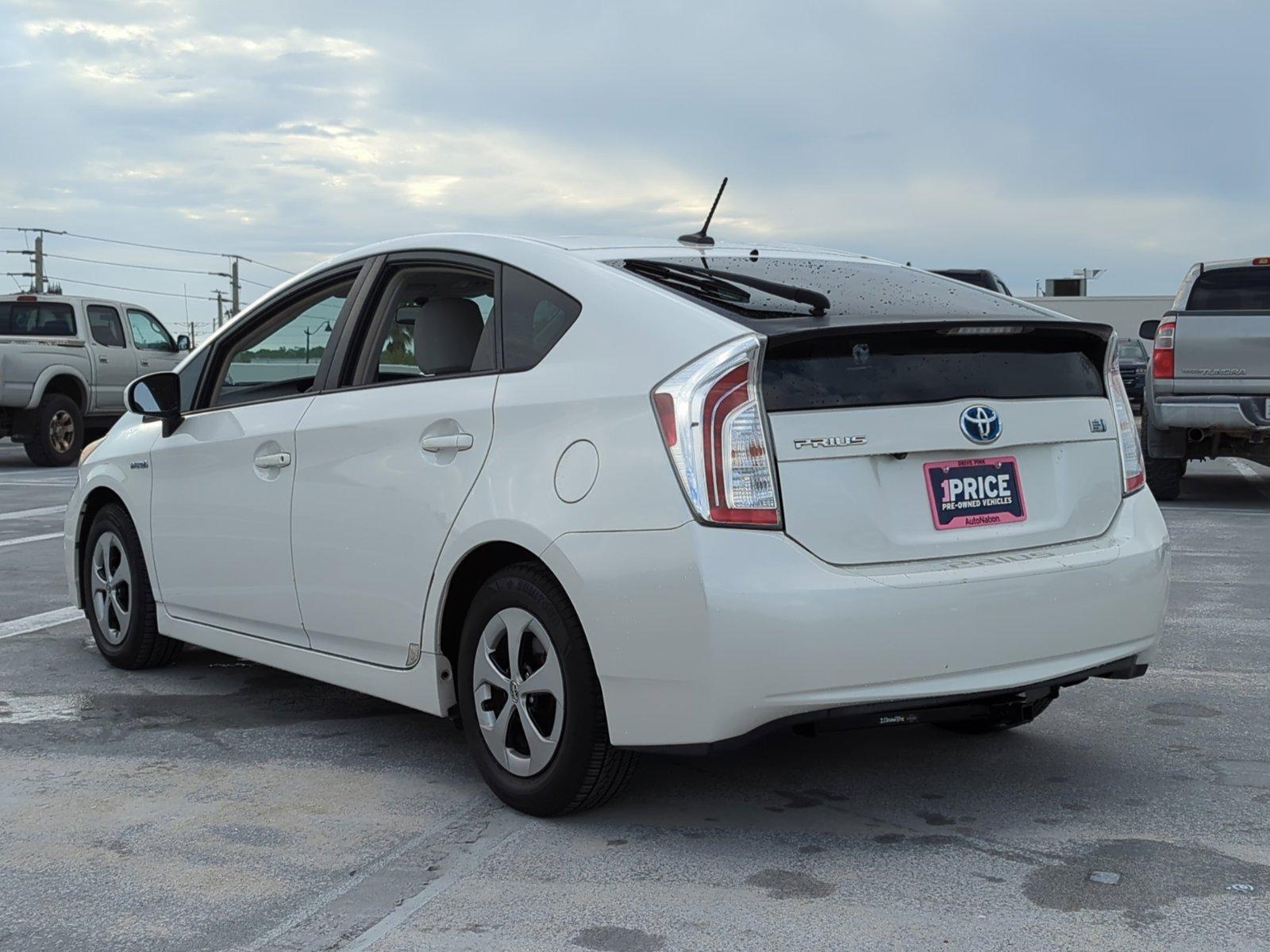 2014 Toyota Prius Vehicle Photo in Ft. Myers, FL 33907