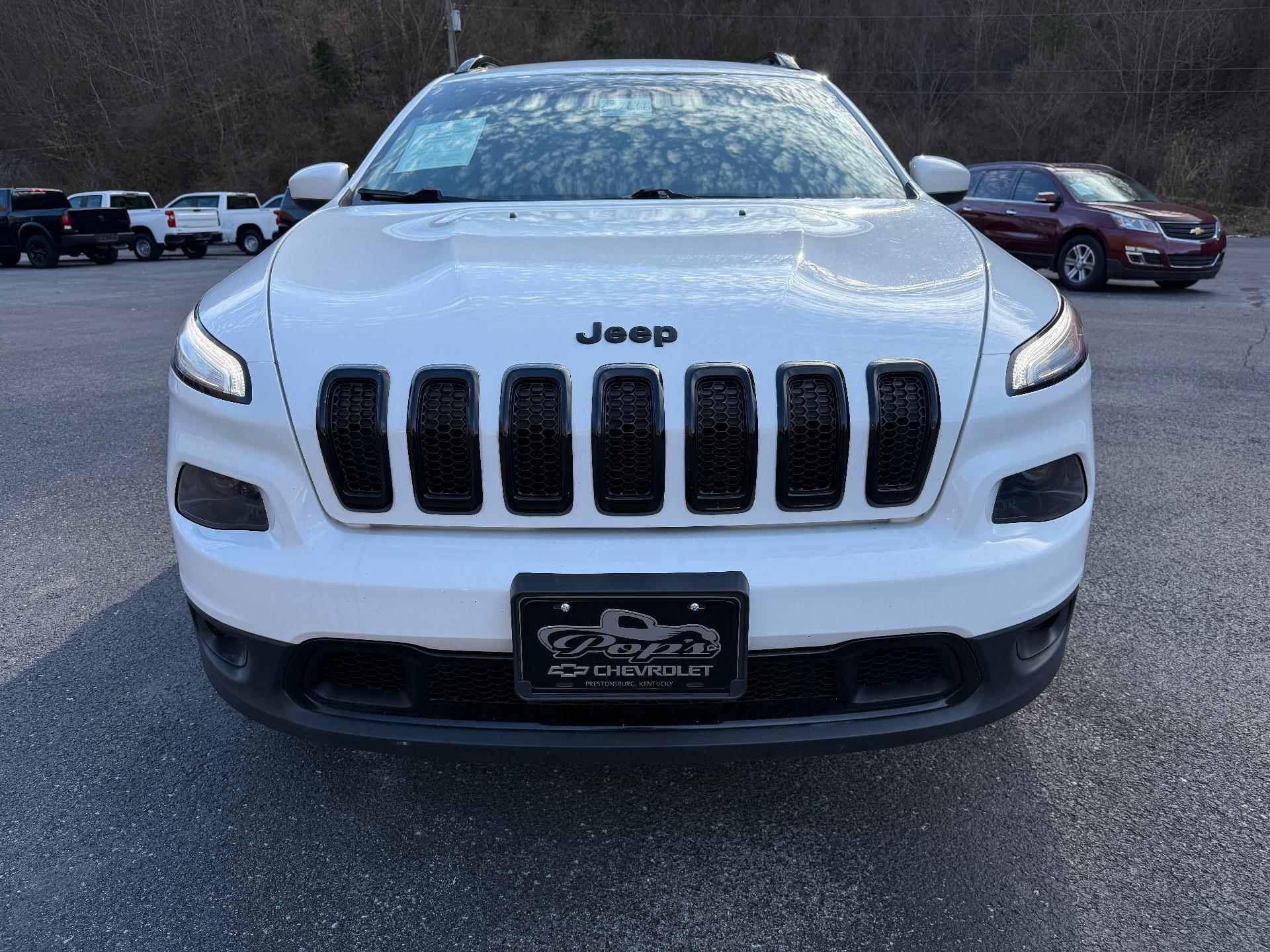 Used 2018 Jeep Cherokee Latitude with VIN 1C4PJMCB8JD597666 for sale in Prestonsburg, KY