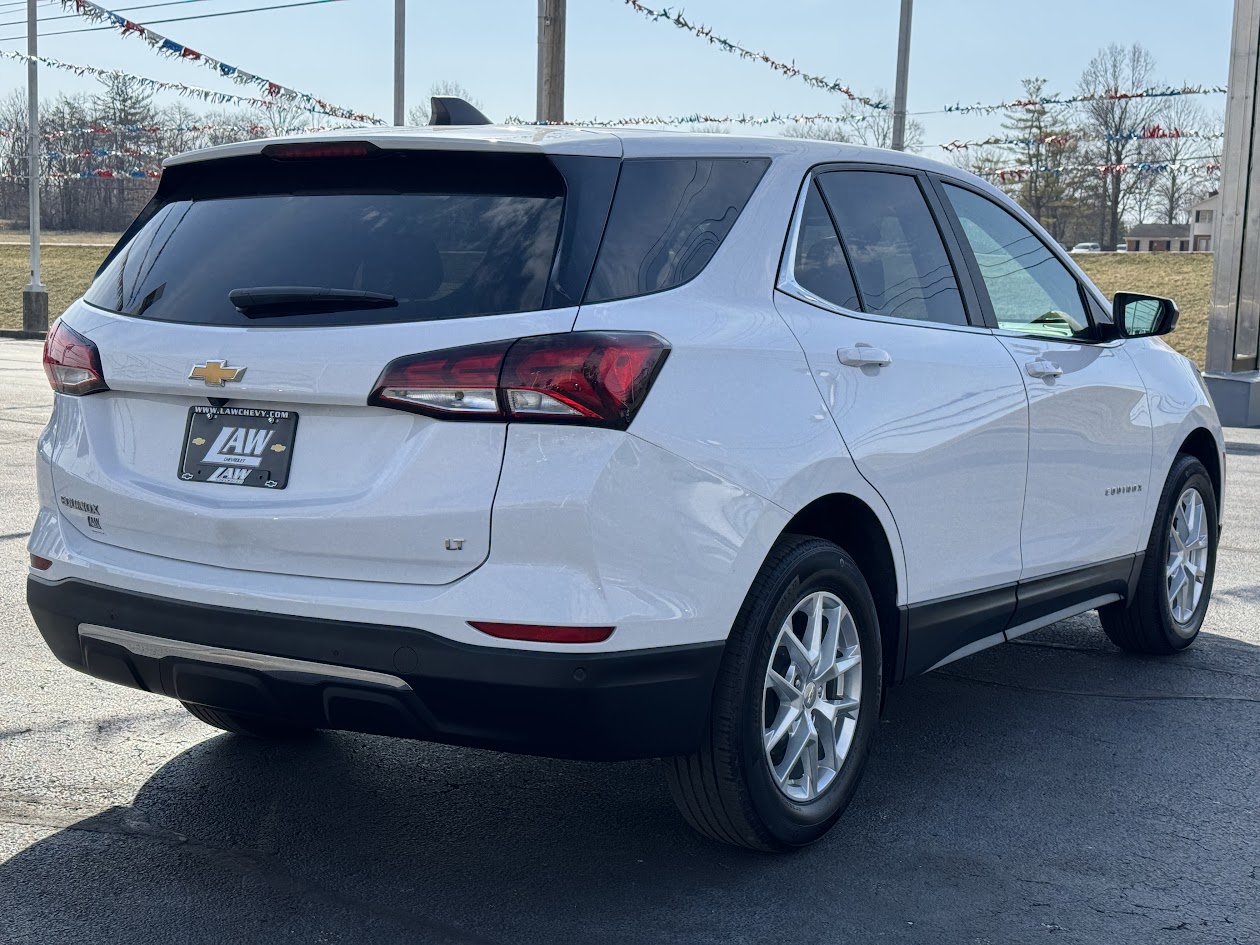 2022 Chevrolet Equinox Vehicle Photo in BOONVILLE, IN 47601-9633