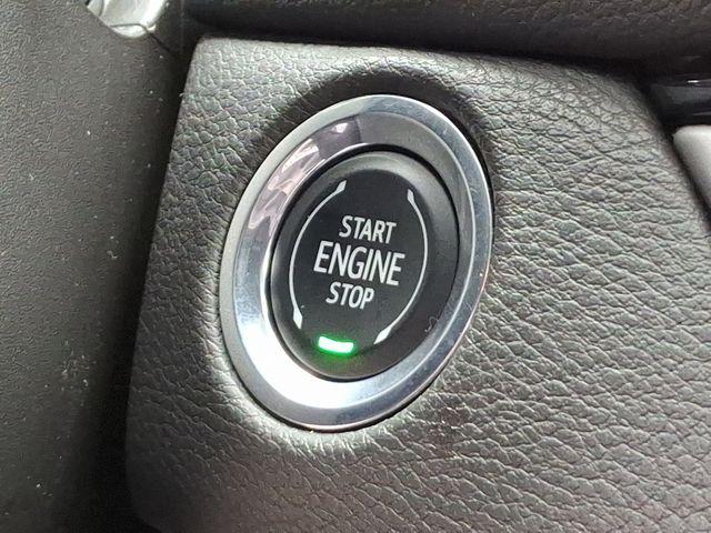 2024 Cadillac XT4 Vehicle Photo in DANBURY, CT 06810-5034