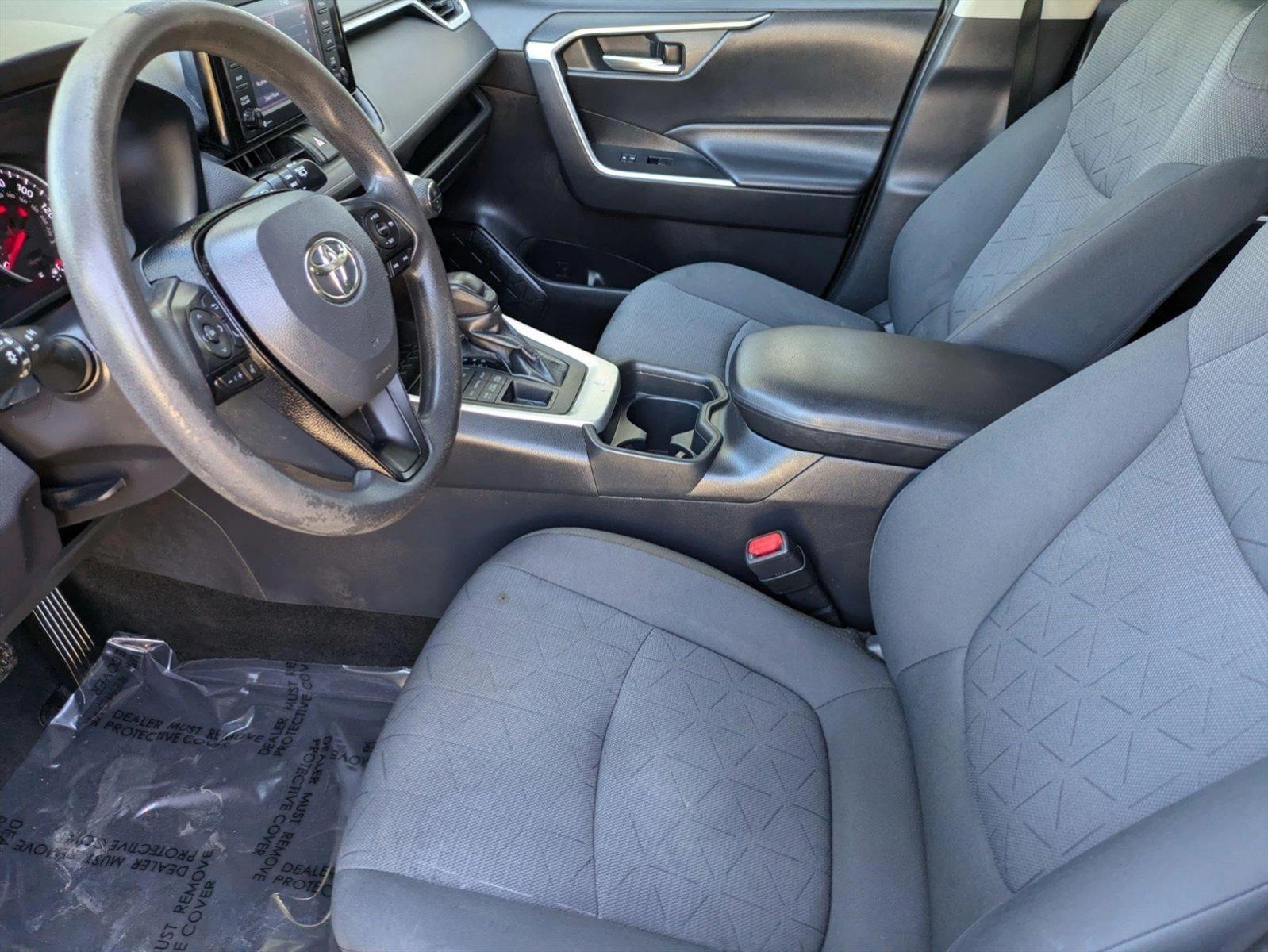 2021 Toyota RAV4 Vehicle Photo in Tampa, FL 33614