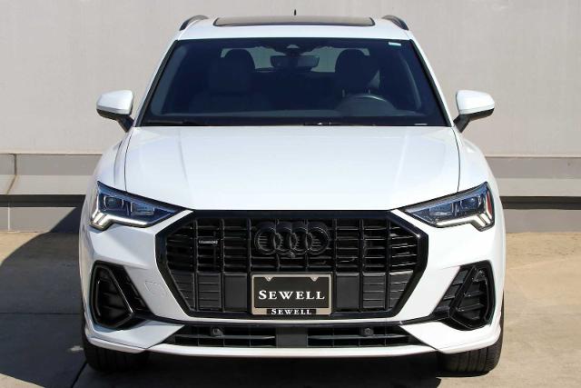 2024 Audi Q3 Vehicle Photo in SUGAR LAND, TX 77478