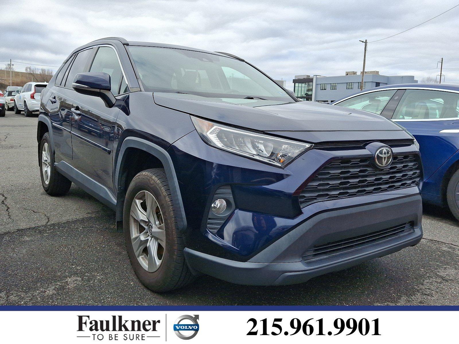 2019 Toyota RAV4 Vehicle Photo in Trevose, PA 19053
