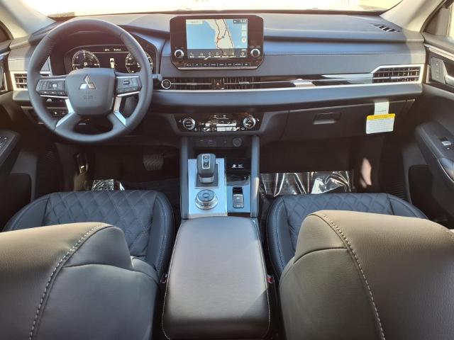 2025 Mitsubishi Outlander Plug-In Hybrid Vehicle Photo in Tampa, FL 33612