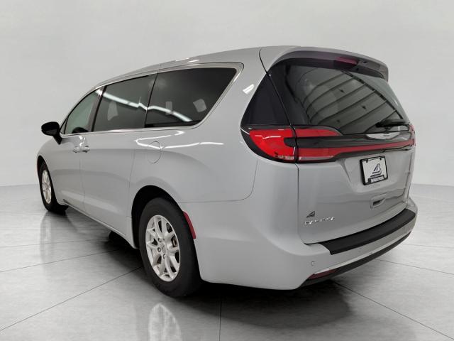 2023 Chrysler Pacifica Vehicle Photo in Green Bay, WI 54304