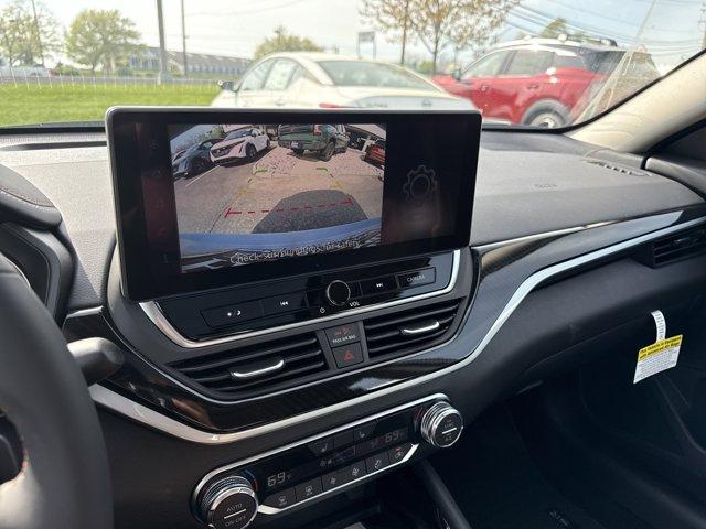 2025 Nissan Altima Vehicle Photo in Flemington, NJ 08822