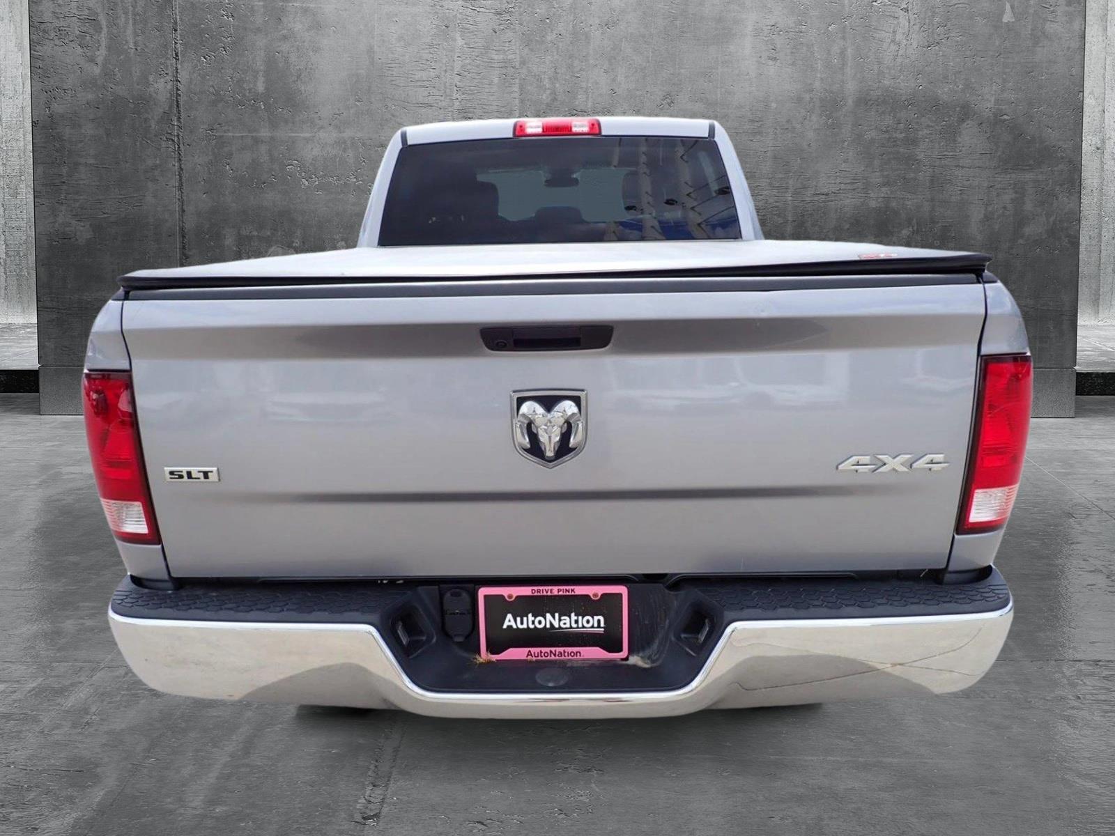 2021 Ram 1500 Classic Vehicle Photo in DENVER, CO 80221-3610