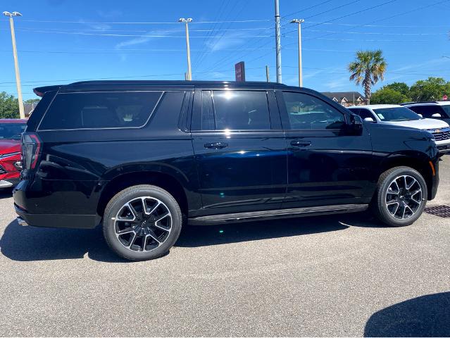2025 Chevrolet Suburban Vehicle Photo in SAVANNAH, GA 31406-4513