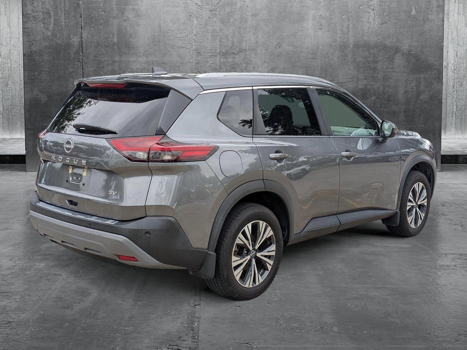 2022 Nissan Rogue Vehicle Photo in Pembroke Pines , FL 33084