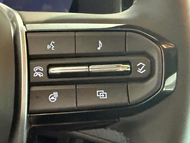 2025 Chevrolet Colorado Vehicle Photo in COLUMBIA, MO 65203-3903