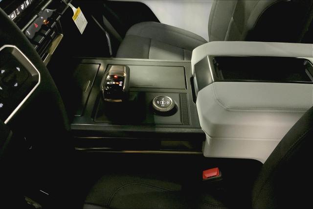 2025 GMC HUMMER EV SUV Vehicle Photo in KANSAS CITY, MO 64114-4545