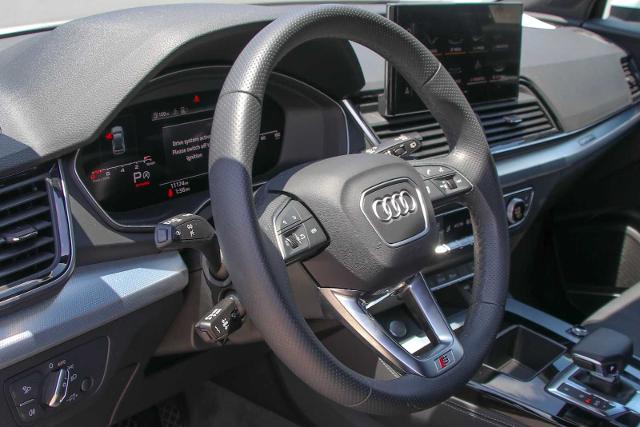2024 Audi Q5 Vehicle Photo in SUGAR LAND, TX 77478