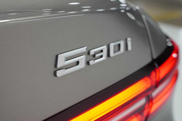 2024 BMW 530i xDrive Vehicle Photo in GRAPEVINE, TX 76051
