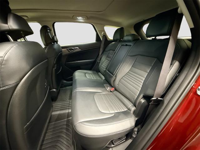 2023 Kia Sportage Hybrid Vehicle Photo in EVERETT, WA 98203-5662