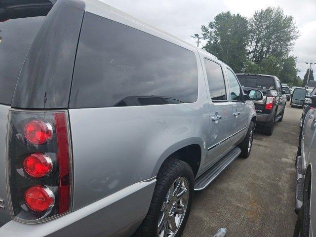 2012 GMC Yukon XL Vehicle Photo in PUYALLUP, WA 98371-4149