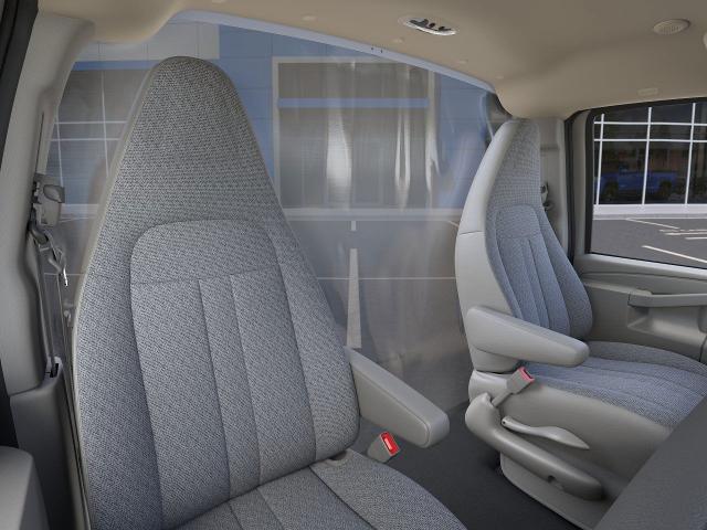 2025 Chevrolet Express Cutaway 4500 Vehicle Photo in PAWLING, NY 12564-3219